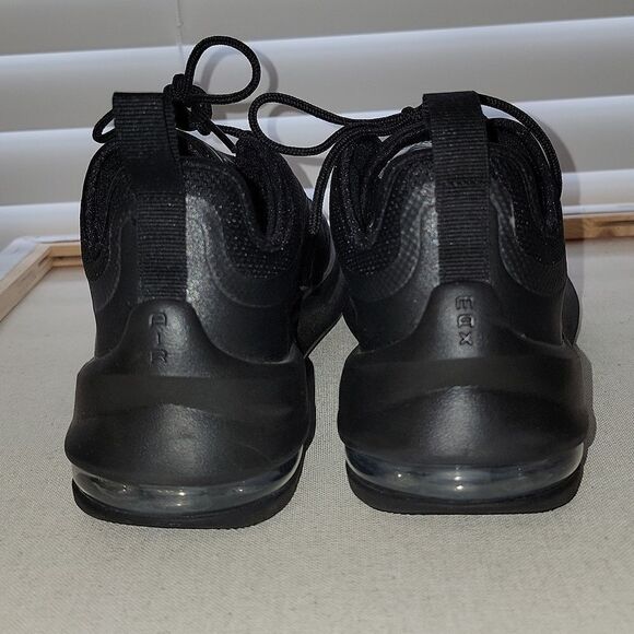 Nike Air Max Axis Triple Black Trainer Shoes AH5222-008 Size 7Y Womens 8.5 - Picture 9 of 14